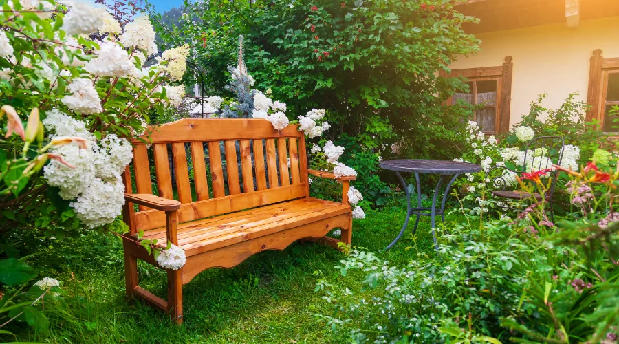 Fűrészáru kültérre: mire figyelj a választásnál? – 5 szakértői tipp a Pannonia Tetőcentrumtól